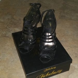 Fabulosity Felicia Black Heels